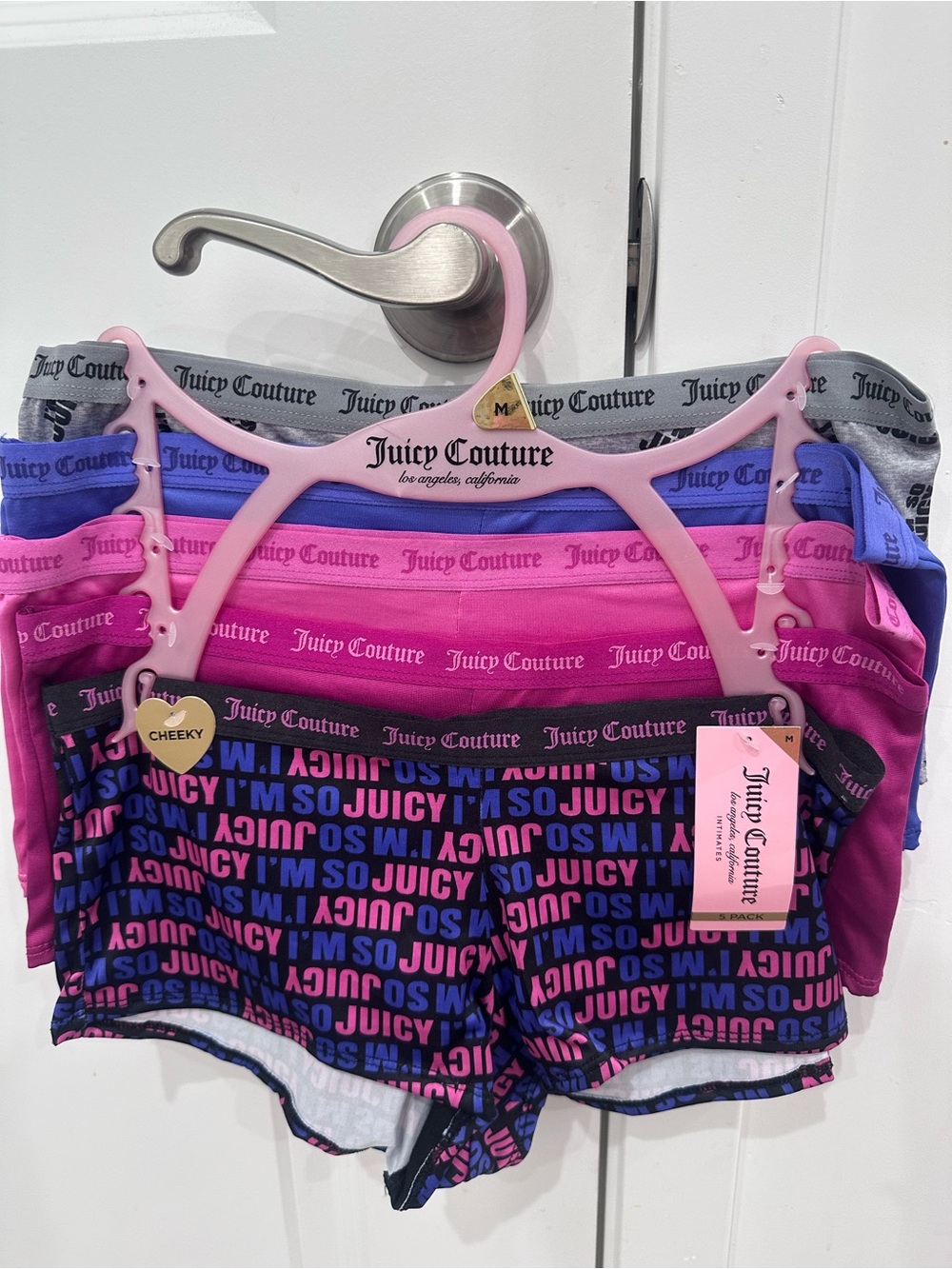 NWT Juicy Couture 5pk Cheeky Booty Shorts
Size: M